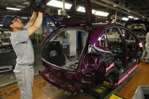 Fransız PSA'dan İran'a 400 milyon euroluk dev yatırım