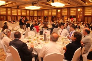 Bursa protokol&uuml; ve iş d&uuml;nyası iftarda buluştu