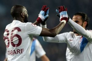 Trabzonsporlu Yatabare i&ccedil;in Kayserispor teklifte bulundu