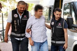 FET&Ouml;/PDY'den g&ouml;zaltına alınanlar, sağlık kontrol&uuml;nden ge&ccedil;irildi