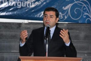 Demirtaş: Bilsem ki barışı getirecek, koltuğu işgal etmem