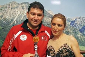 Buzun 'Altın Kuğu'su s&ouml;z&uuml;n&uuml; tuttu