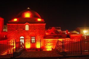 Bursa Sultan Hamamı &Ccedil;iniciler &ccedil;arşısı bayrama hazır