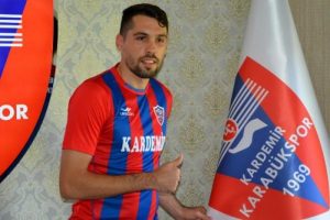Karab&uuml;kspor Valerica Gaman'la s&ouml;zleşme imzaladı