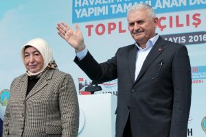 Semiha Yıldırım, Arda Turan ve Buse Terim'i aradı