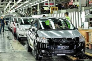 C-HR istihdam yolunu a&ccedil;tı: Toyota 2 bin kişiyi işe alacak!