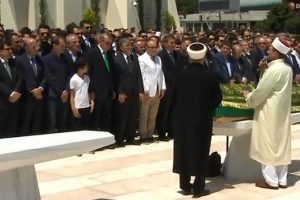 Karaalioğlu'nun cenaze t&ouml;renine Erdoğan ve G&uuml;l de katıldı