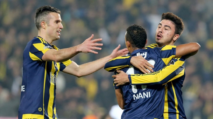 Fenerbahçe'nin gözden çıkardığı Nani'nin opsiyonu bitiyor