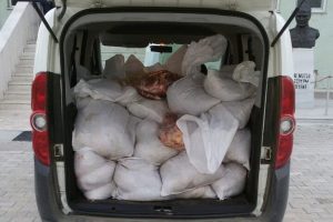 Edirne'de 1 ton ka&ccedil;ak et ele ge&ccedil;irildi