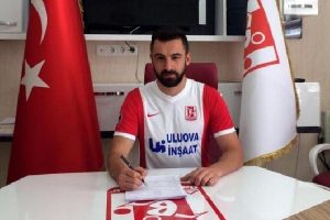 Balıkesirspor Abd&uuml;lkadir &Ouml;zgen'i kadrosuna kattı