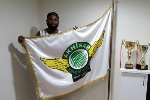 Akhisar Beledilyespor baskette David Tyler'la imzaladı