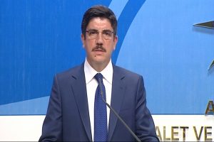 AK Parti S&ouml;zc&uuml;s&uuml; Aktay, Karayılan'ın s&ouml;zlerini değerlendirdi