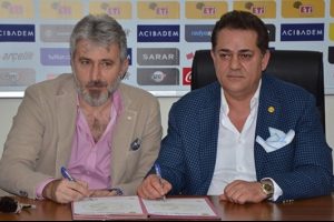 Cumhurbaşkanı Erdoğan'ın yeğeni Eskişehirspor'da