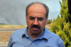 "Antalya'daki yangının etrafı &ccedil;evrildi"