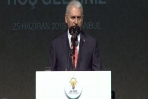Başbakan Yıldırım, Ak Parti İstanbul İl Başkanlığı iftarında konuştu