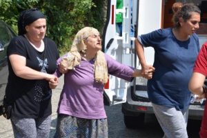 Şehit Uzman &Ccedil;avuş'un Rize'deki baba evine ateş d&uuml;şt&uuml;
