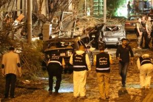 L&uuml;bnan'da intihar saldırısında 5 kişi &ouml;ld&uuml;