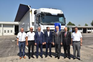 Bursa G&uuml;rsu'da belediyeye temizlik desteği