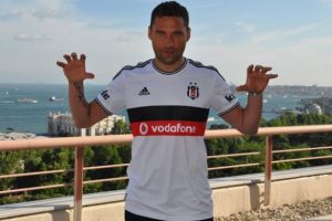 Trabzonspor'da transferi &ouml;ne &ccedil;ıkan isimlerden biri de Dusko Tosic...
