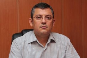 CHP'li vekillerden eczacılar i&ccedil;in araştırma &ouml;nergesi