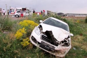 Sandıklı'da trafik kazası: 1 &ouml;l&uuml;, 4 yaralı