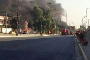 Camiye intihar saldırısı: En az 12 &ouml;l&uuml;