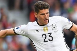 Mario Gomez'in menajeri İstanbul'a &ccedil;ağırıldı