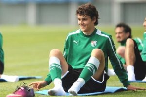 Bursaspor, alt yapısından en &ccedil;ok gelir sağlayan kul&uuml;plerin başında geliyor
