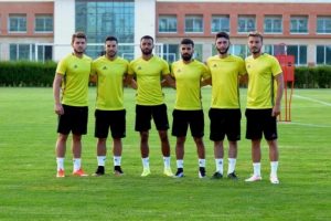 Kayserispor 10 kişiyle sezonu a&ccedil;tı