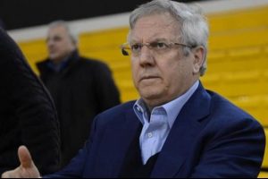 Fenerbah&ccedil;e Y&ouml;netim Kurulu, camiada deprem etkisi yaratan bir karar aldı