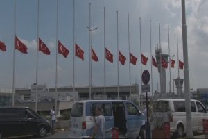 Milli Yas nedeniyle bayraklar yarıya indi