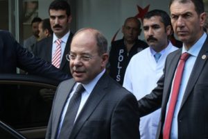 "128 kişi tedavi g&ouml;r&uuml;yor, 41 yaralı yoğun bakımda"