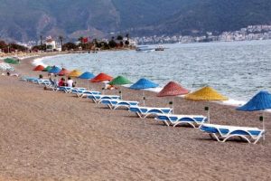 Ukraynalıların T&uuml;rkiye'de vizesiz kalış s&uuml;resi 90 g&uuml;ne &ccedil;ıktı