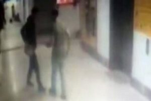 Ter&ouml;rist, kahraman polise b&ouml;yle ateş etti