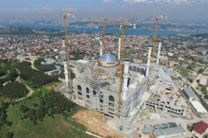 &Ccedil;amlıca Camisi yarın ilk kez cemaatle buluşacak
