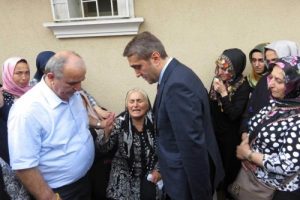 Ter&ouml;r saldırısında oğlunu kaybeden annenin feryadı