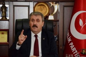 BBP Genel Başkanı Desitici: "Yiğitler bir g&uuml;n &ouml;l&uuml;r, korkaklar her g&uuml;n &ouml;l&uuml;r"