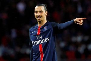 Zlatan Ibrahimovic, Manchester United'a transferini a&ccedil;ıkladı