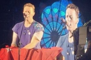 Coldplay Berlin konserinde T&uuml;rk bayrağı a&ccedil;tı!