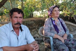 Erkek arkadaşının &ouml;ld&uuml;rd&uuml;ğ&uuml; Cansel'in anne ve babası konuştu