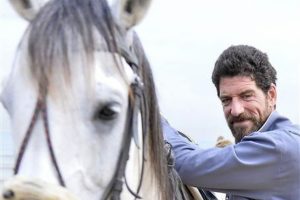 Oyuncu Cemal H&uuml;nal davalık oldu