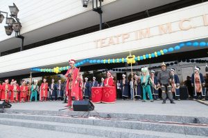 Bursa mehteri Ukrayna'yı salladı