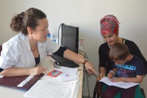 &Ccedil;ocukları ameliyata hazırlayan kitap