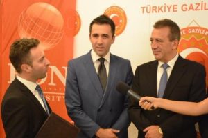 50 şehit &ccedil;ocuğuna &Uuml;sk&uuml;p'ten tam burs