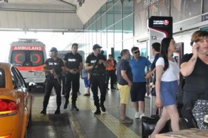 Atat&uuml;rk Havalimanı'nda g&uuml;venlik en &uuml;st d&uuml;zeyde