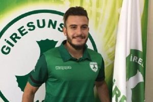 Giresunspor, &Ccedil;ağrı ile 3 yıllık s&ouml;zleşme imzaladı