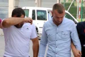 Sokak kavgasına 5 g&ouml;zaltı