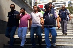 2 milyon liralık gasp olayında 5 g&ouml;zaltı