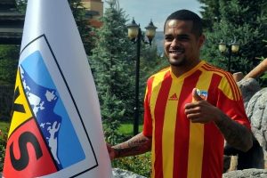 Kayserispor'a Welliton'dan 2 yıllık imza