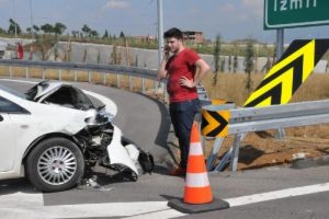 Osman Gazi K&ouml;pr&uuml;s&uuml; &ccedil;ıkışında ilk kaza